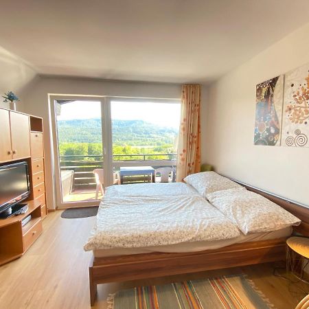 Velden Living Apartments - Schiefling Panorama Schiefling am See Bagian luar foto
